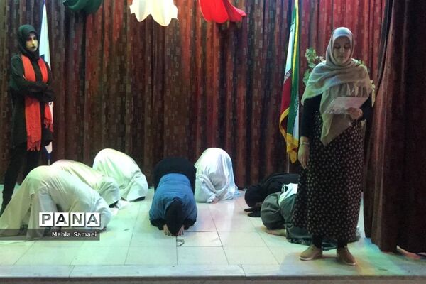 جشنواره غذا درآموزشگاه آرمیتا مصلی نژاد شهرری