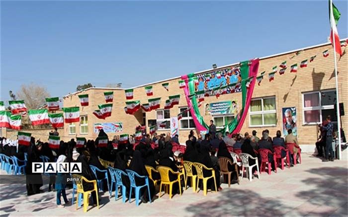 دبستان برکت نوش آباد به بهره برداری رسید