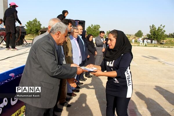 اختتامیه مسابقات بازی های بومی و محلی جشنواره ورزشی دا در بوشهر