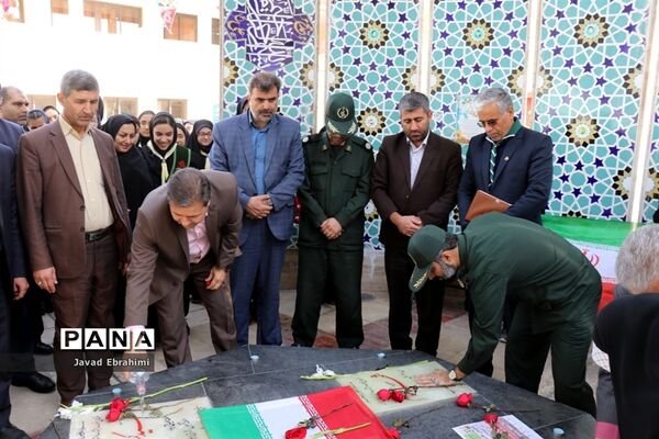 همایش بزرگ یاوران انقلاب در ناحیه 7 آموزش و پرورش  مشهد مقدس