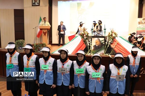 همایش بزرگ یاوران انقلاب در ناحیه 7 آموزش و پرورش  مشهد مقدس