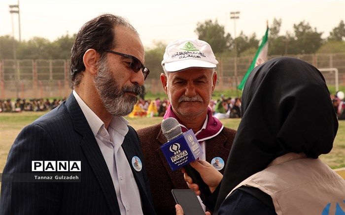 همایش یاوران انقلاب یک کلاس درس تربیتی است