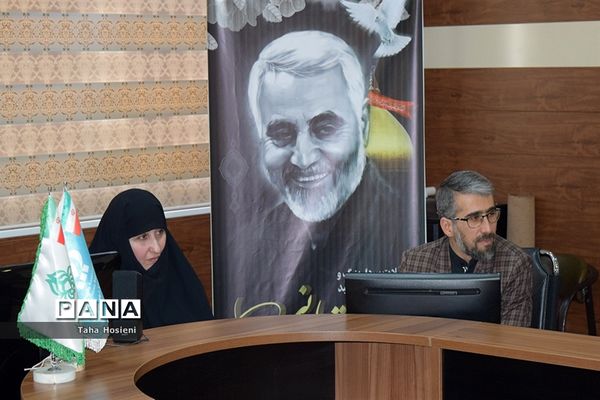 جلسه شورای دانش آموزی درمنطقه 14