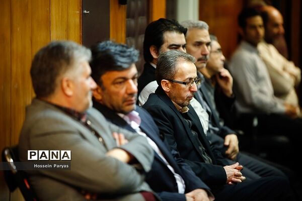 نشست صمیمی وزیر آموزش و پرورش با مدیران و کارکنان سازمان نهضت سواد آموزی