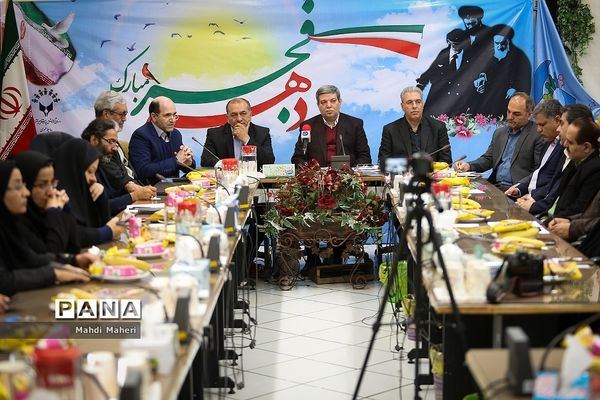 نشست خبری دستاوردهای انقلاب اسلامی  و رونمایی از چند طرح در سازمان آموزش و پرورش استثنایی