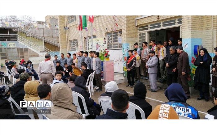 همایش  صبحگاه مشترک تشکلات دانش اموزی پیشتازان آموزشگاه  شهید رجایی بجنورد