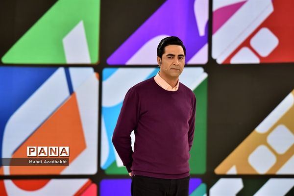 برنامه تلویزیونی چهل تیکه