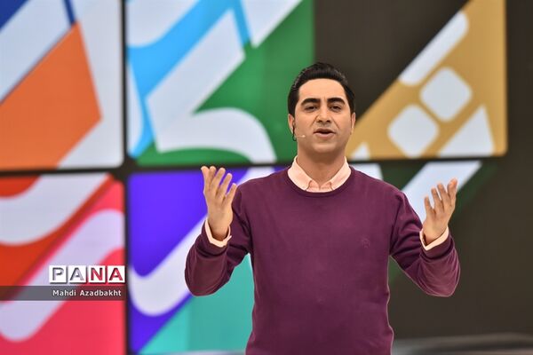 برنامه تلویزیونی چهل تیکه