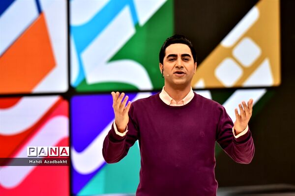 برنامه تلویزیونی چهل تیکه