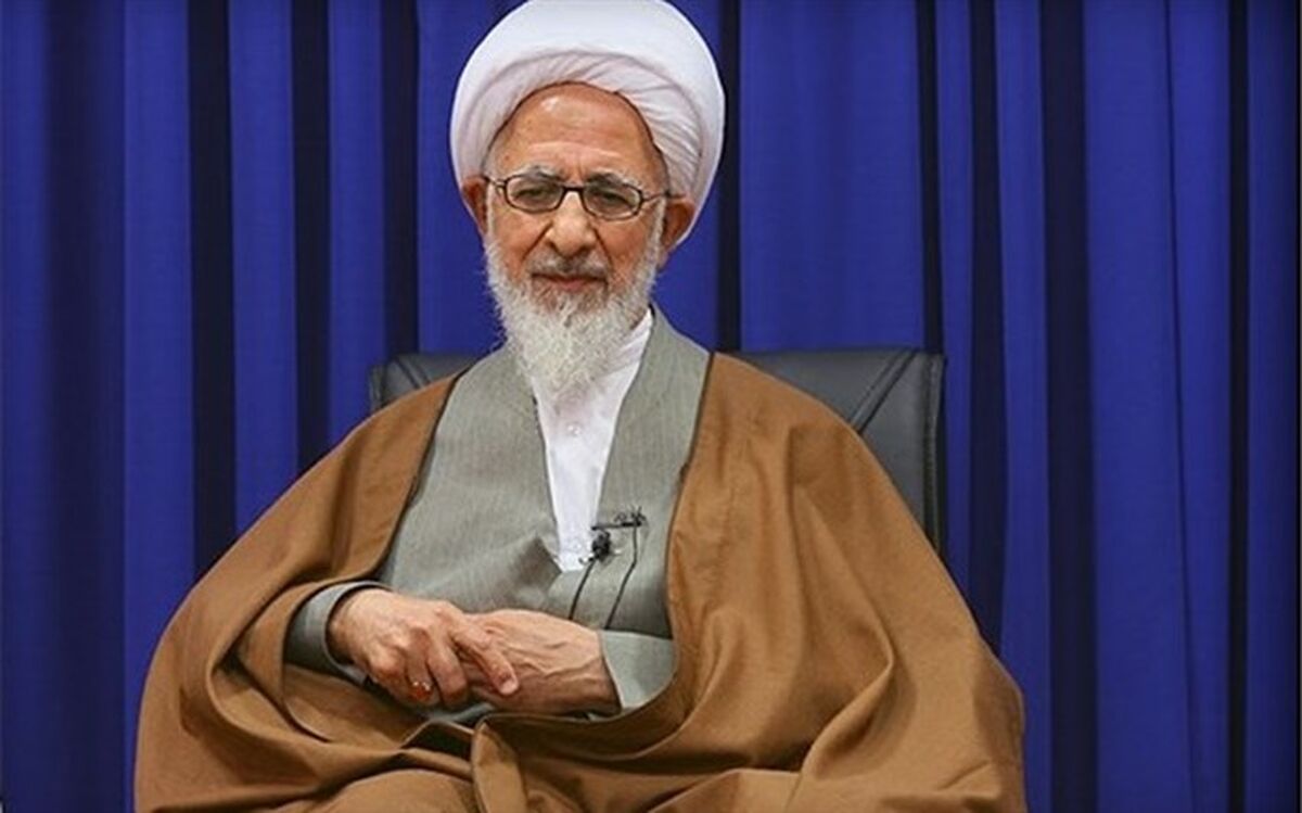 آیت‌الله جوادی ‌آملی: نسل جوان برای شناخت خاستگاه انقلاب، کتاب های شهید مطهری را مطالعه کنند