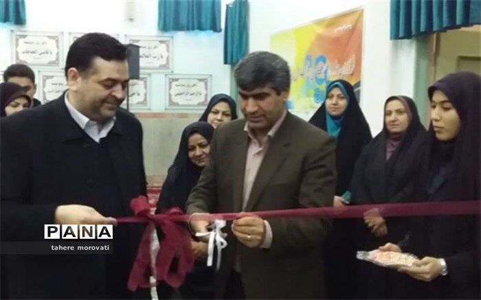 اولین نمایشگاه کشوری دانش آموزی تجارب یادگیری در کاوشگری  در قرچک