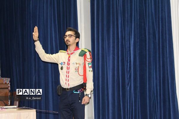 تجلیل از برگزیدگان دلنوشته دانش‌آموزی سومین دوره بازدید از تامین اجتماعی