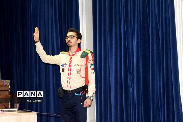 تجلیل از برگزیدگان دلنوشته دانش‌آموزی سومین دوره بازدید از تامین اجتماعی