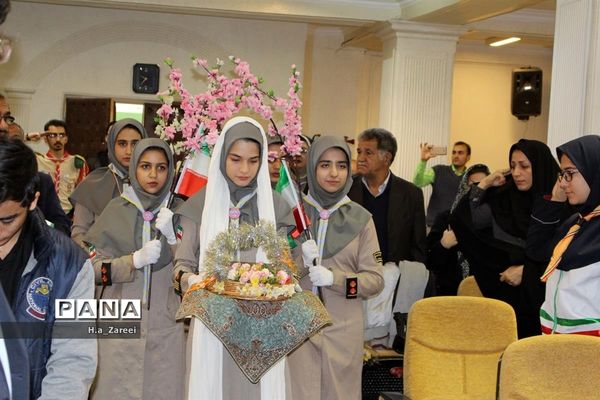 تجلیل از برگزیدگان دلنوشته دانش‌آموزی سومین دوره بازدید از تامین اجتماعی