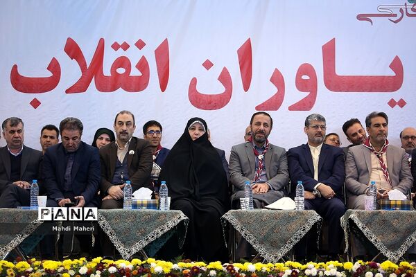 مانور تشکیلاتی یاوران انقلاب