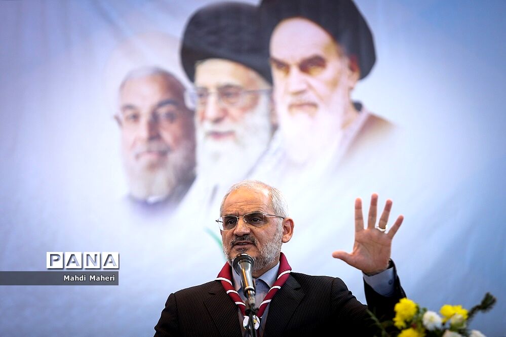 مانور تشکیلاتی یاوران انقلاب