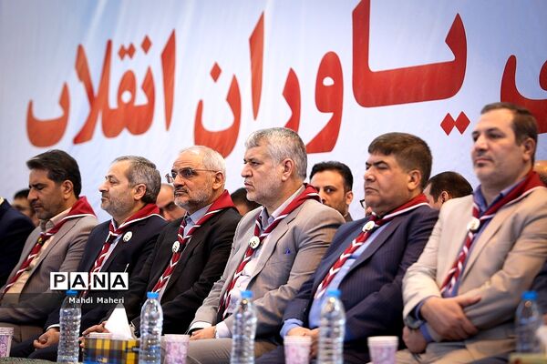 مانور تشکیلاتی یاوران انقلاب