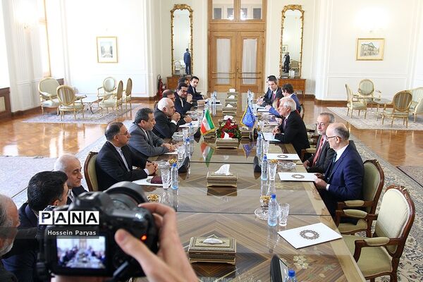 دیدار جوزف بورل هماهنگ کننده عالی سیاست خارجی اتحادیه اروپا با ظریف