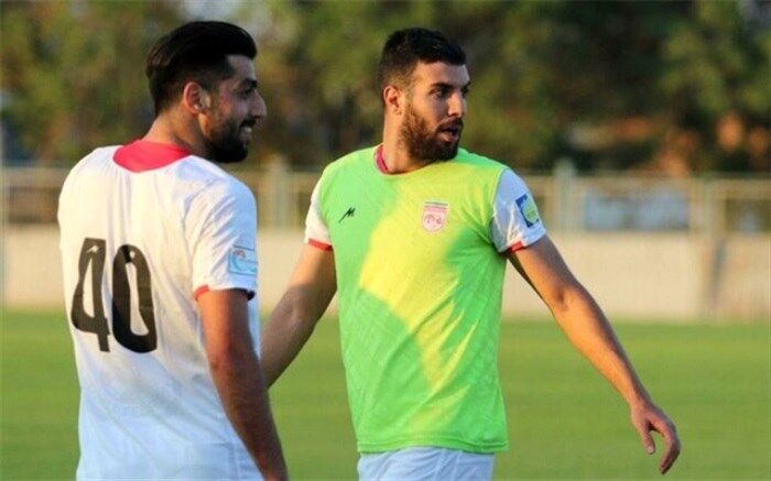 محرومیت مدافع تراکتور لغو شد