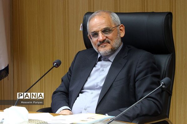 شانزدهمین نشست هیات مدیره جامعه خیرین مدرسه ساز کشور