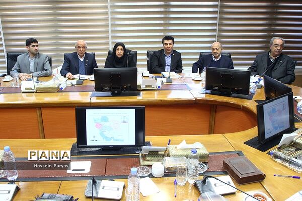 شانزدهمین نشست هیات مدیره جامعه خیرین مدرسه ساز کشور