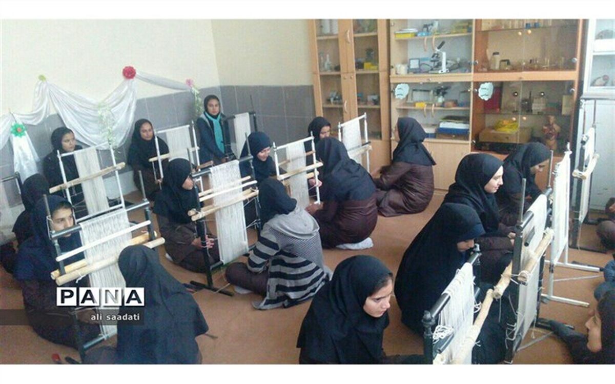 تحقق عینی شعار سال اداره کل آموزش و پرورش استان خراسان رضوی در مدارس کلات