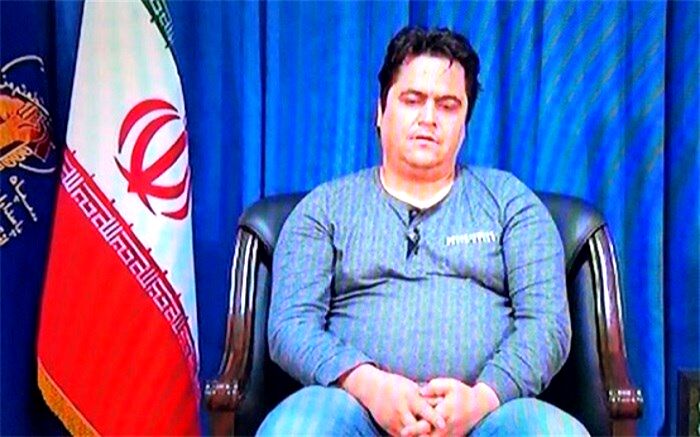 در جلسه اول دادگاه روح الله زم چه گذشت