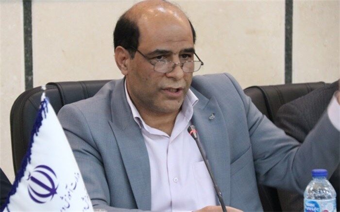 مدارس  تربیت تمام ساحتی دانش آموزان را مورد توجه قرار دهند.