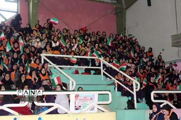 همایش بزرگ یاوران انقلاب با عنوان سپاس سردار-1