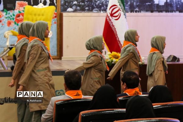 همایش یاوران انقلاب