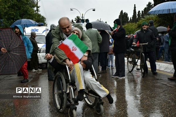 راه‌پیمایی  یوم الله 22 بهمن در بابلسر
