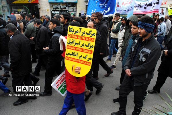 راهپیمایی باشکوه 22 بهمن در تایباد