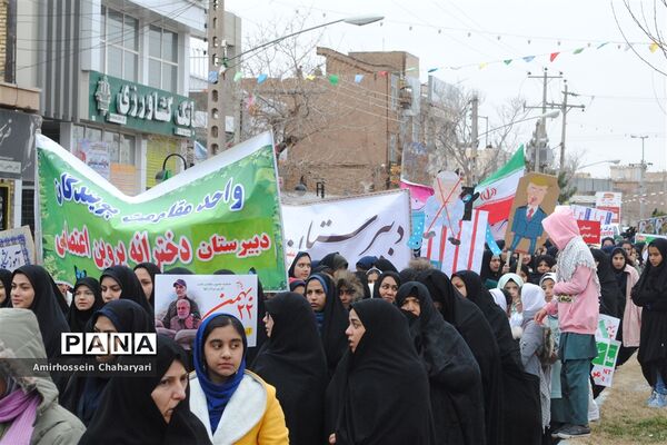 راهپیمایی باشکوه 22 بهمن در تایباد