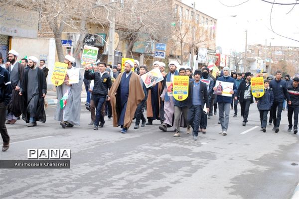راهپیمایی باشکوه 22 بهمن در تایباد
