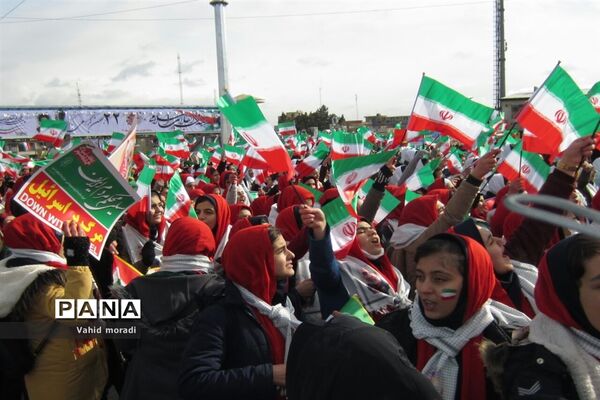 راهپیمایی ۲۲ بهمن در کرمانشاه