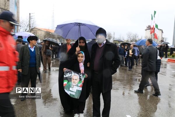 راه‌پیمایی روز 22 بهمن در مرکز مازندران