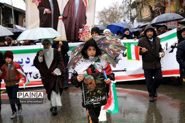 راه‌پیمایی روز 22 بهمن در مرکز مازندران