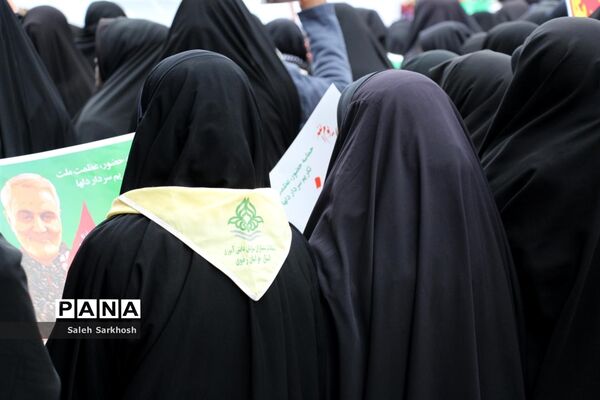 راهپیمایی یوم الله 22 بهمن ماه  در مشهد