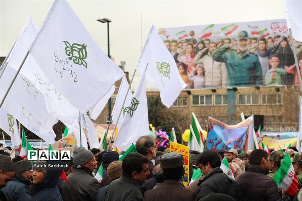راهپیمایی یوم الله 22 بهمن ماه  در مشهد