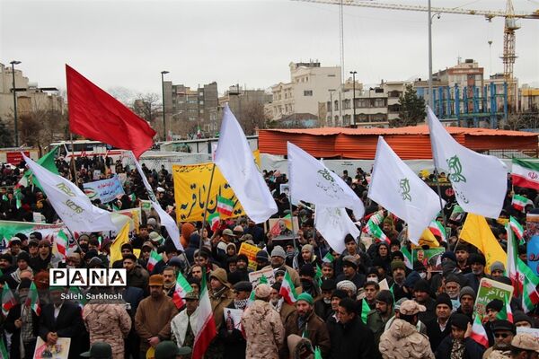 راهپیمایی یوم الله 22 بهمن ماه  در مشهد