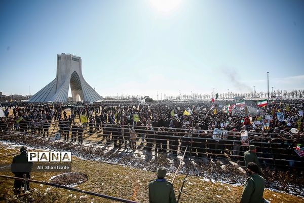 راهپیمایی باشکوه ۲۲ بهمن - میدان آزادی