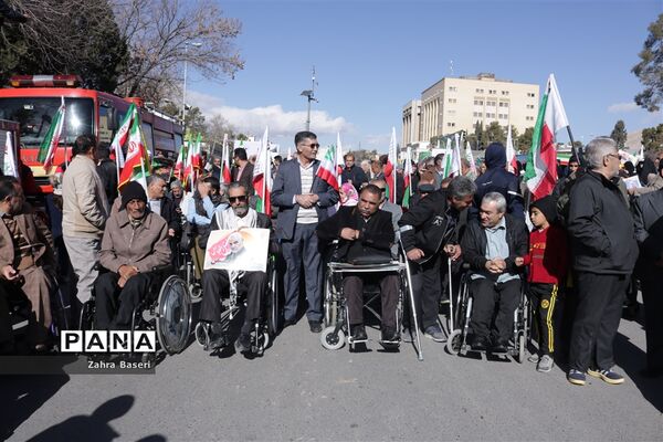 حضور مردم شیراز در راهپیمایی چهل و یکمین سال پیروزی انقلاب اسلامی