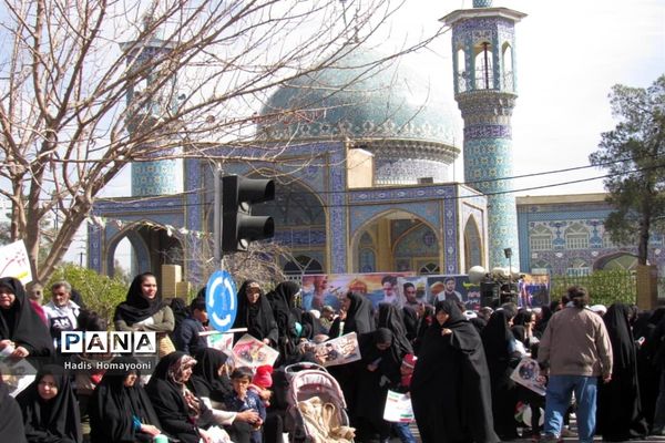 راهپیمایی مردم شهرستان فسا در چهل و یکمین سالروز پیروزی انقلاب اسلامی