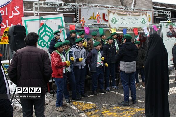 راهپیمایی 22 بهمن ماه در تبریز-3