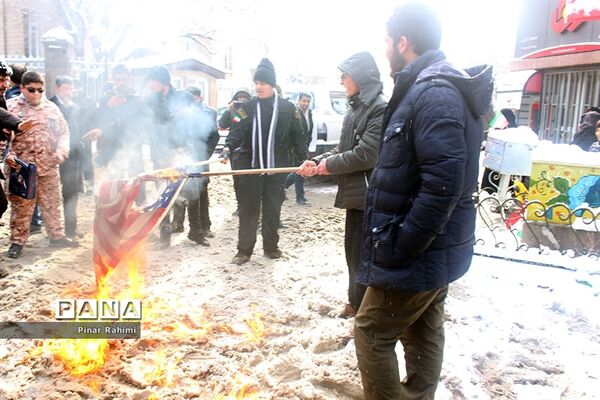راهپیمایی 22 بهمن ماه در تبریز-3