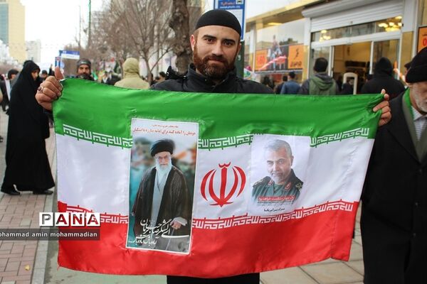 راهپیمایی 22 بهمن در مشهد