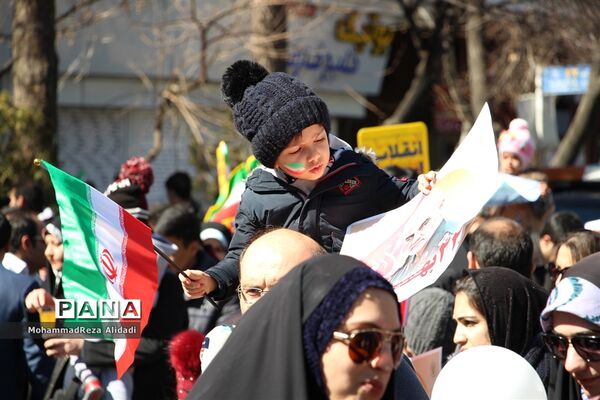 برگزاری مراسم فجر چهل و یک با حضور نسل ‌های اول و چهارم انقلاب در شیراز