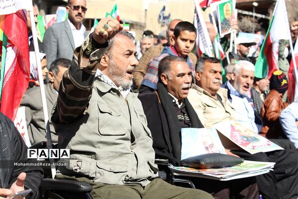 برگزاری مراسم فجر چهل و یک با حضور نسل ‌های اول و چهارم انقلاب در شیراز
