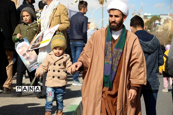 برگزاری مراسم فجر چهل و یک با حضور نسل ‌های اول و چهارم انقلاب در شیراز