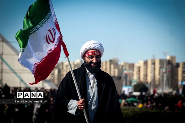 راهپیمایی  یوم الله 22 بهمن در تهران